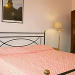 Clementina Apartment
