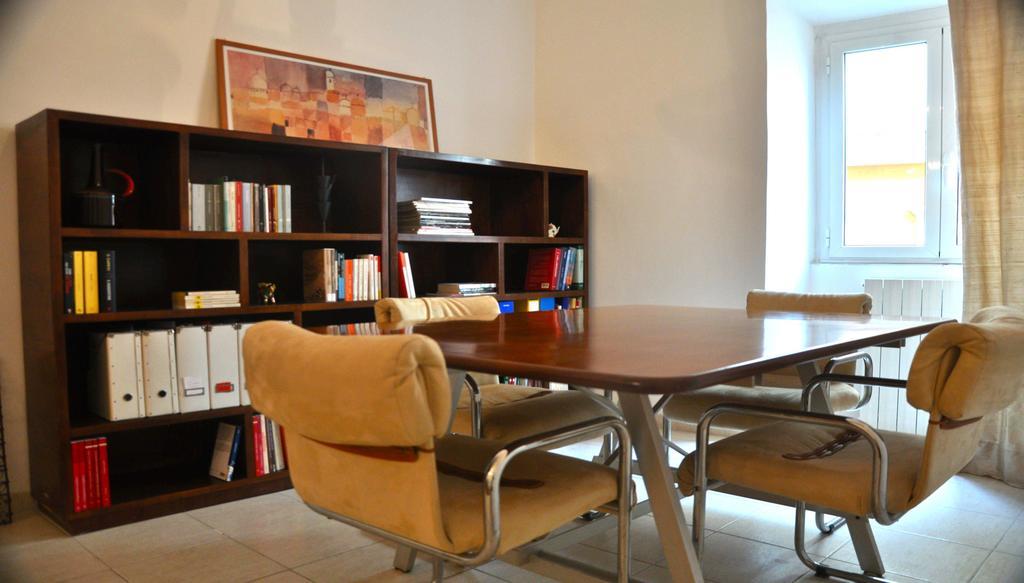 Clementina Apartment Rom